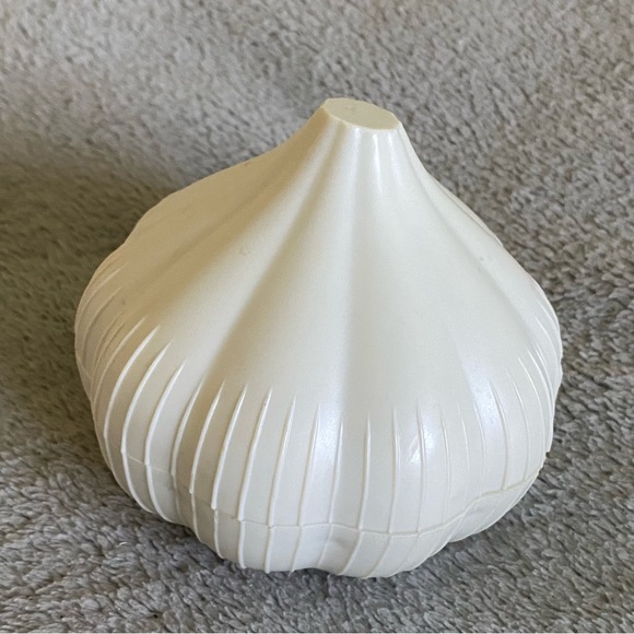 Garlic Keeper - Picture 2 of 4